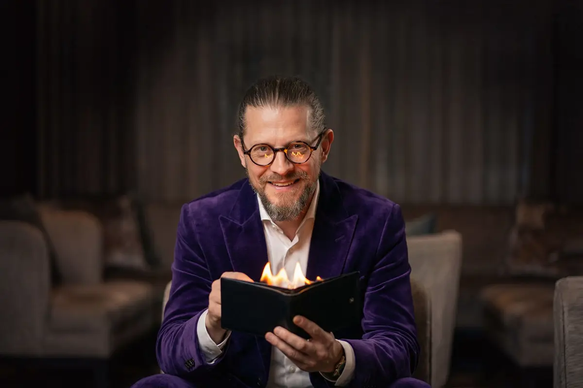 Porträt von Zauberer Simabu in Hamburg